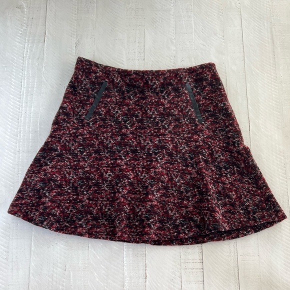 Ann Taylor Schoolgirl Wool Blend  A-line Flare Mini Skirt in Red & Black Size 8 - Picture 1 of 6